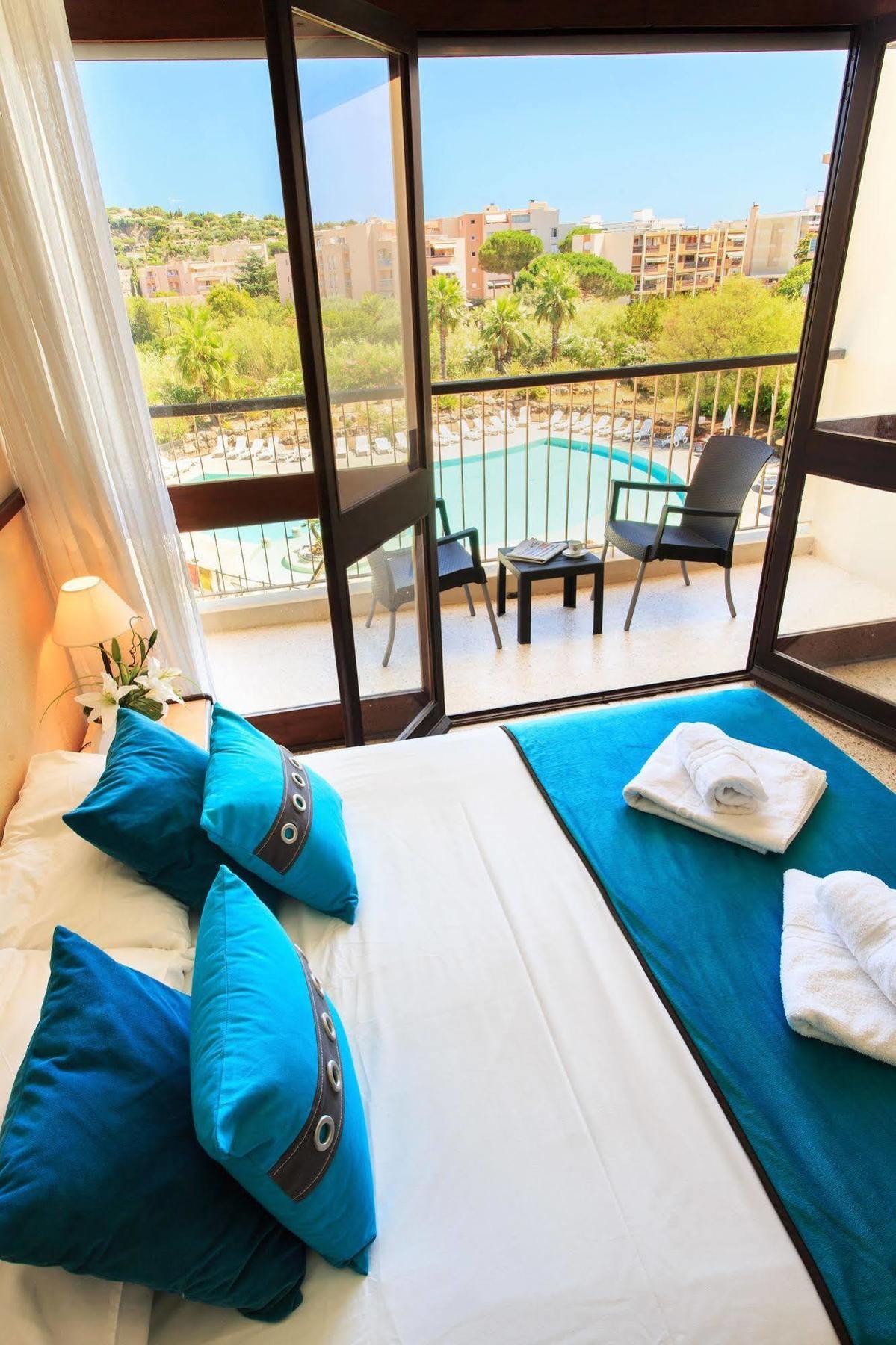Hotel Club Le Capet Sainte-Maxime Esterno foto
