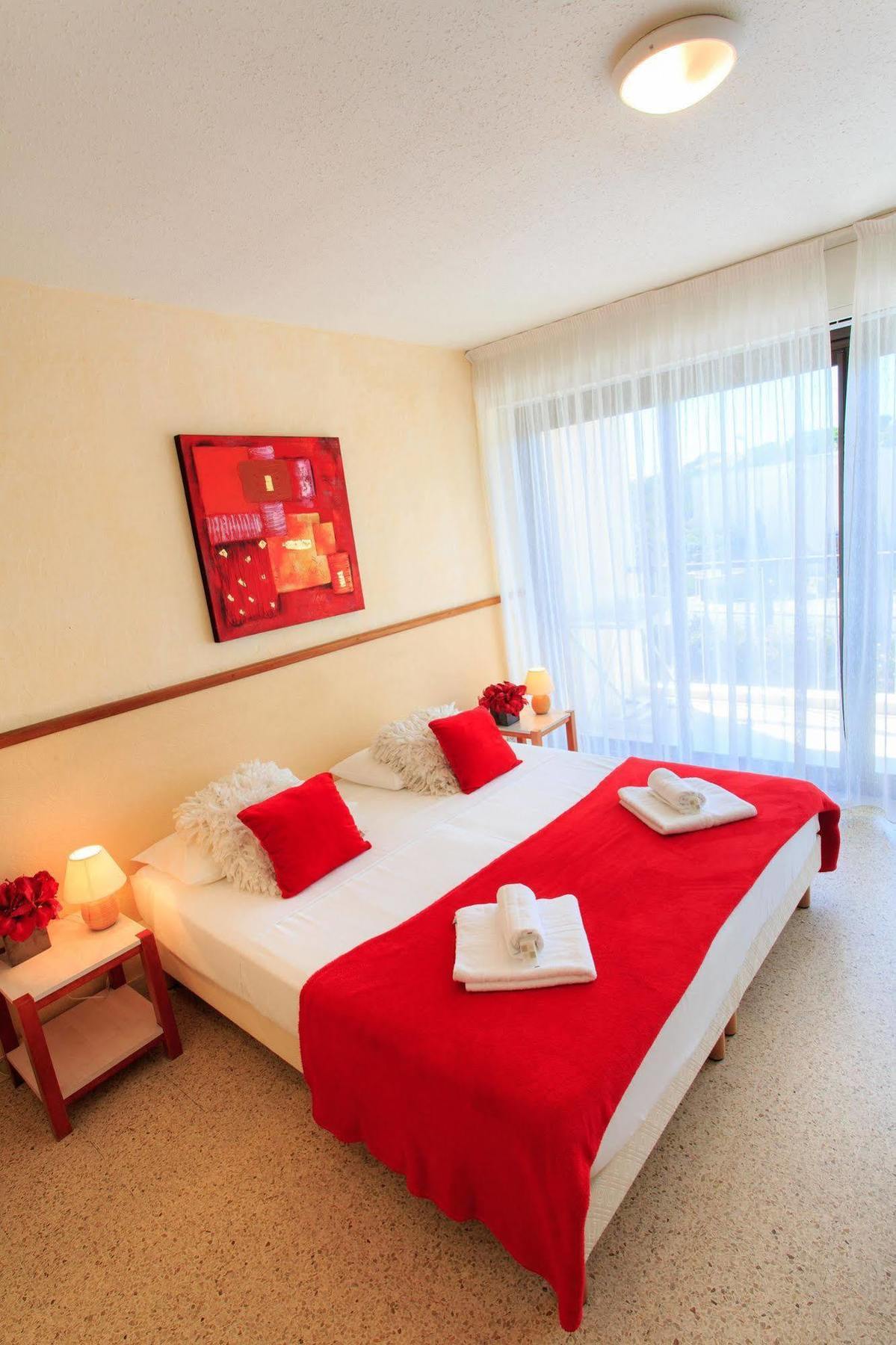 Hotel Club Le Capet Sainte-Maxime Esterno foto